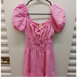 Women’s Clothes At Listed Thrift